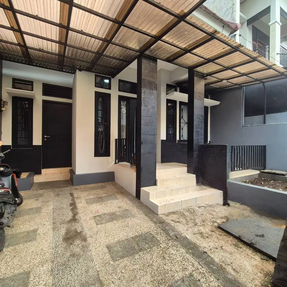 Rumah Semi Furnish Di Komplek Antapani Bandung