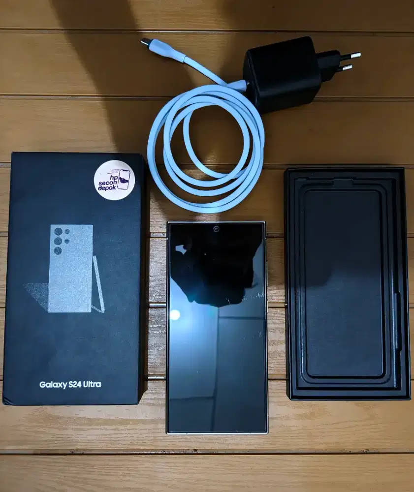 Samsung S24 Ultra 12/256 Sein