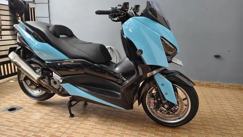 Yamaha XMAX 2020 (Biru Doff)