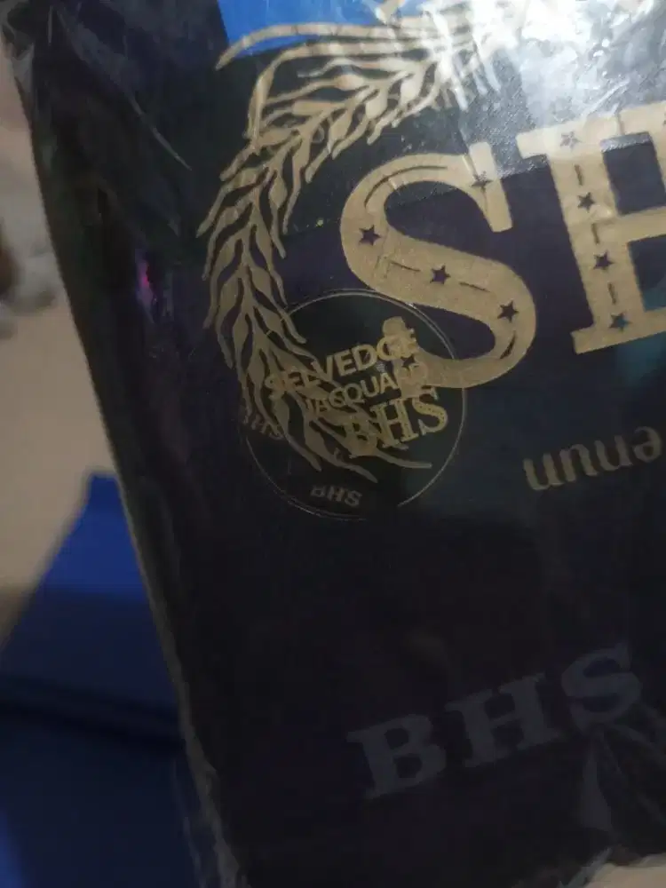 Dijual Butuh Cepat Sarung merek ternamaBHSBahan Premium