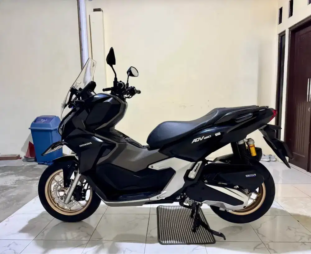 Honda Adv 160 ABS tahun 2023 Pajak Hidup