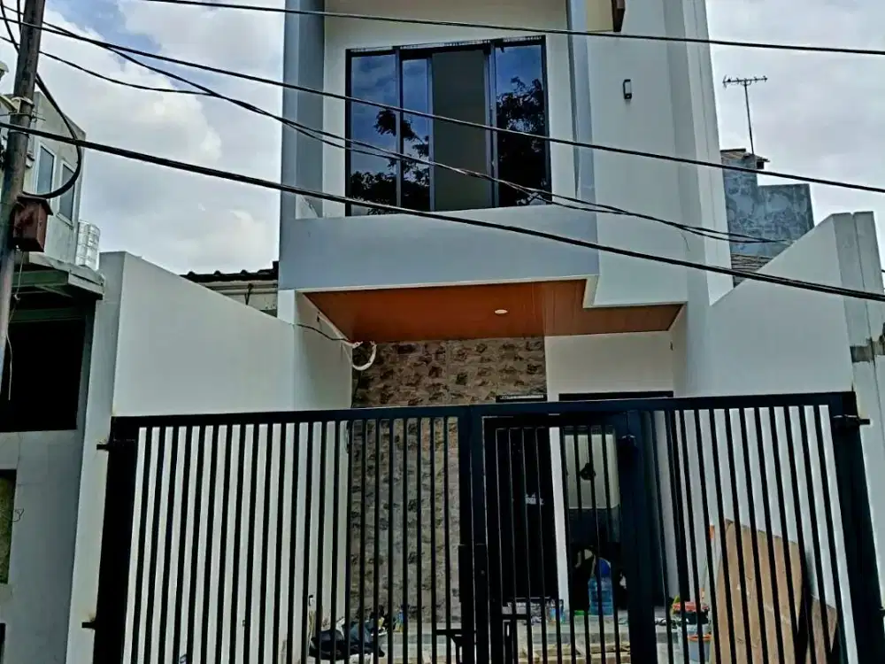 Rumah Di Sunter Mas Tengah-Lebar Jalan 3 Mobil