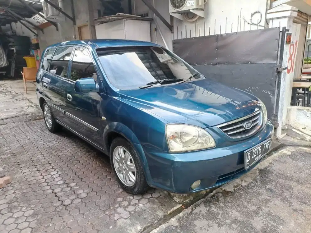 Kia Carens 2 Matic Tahun 2006