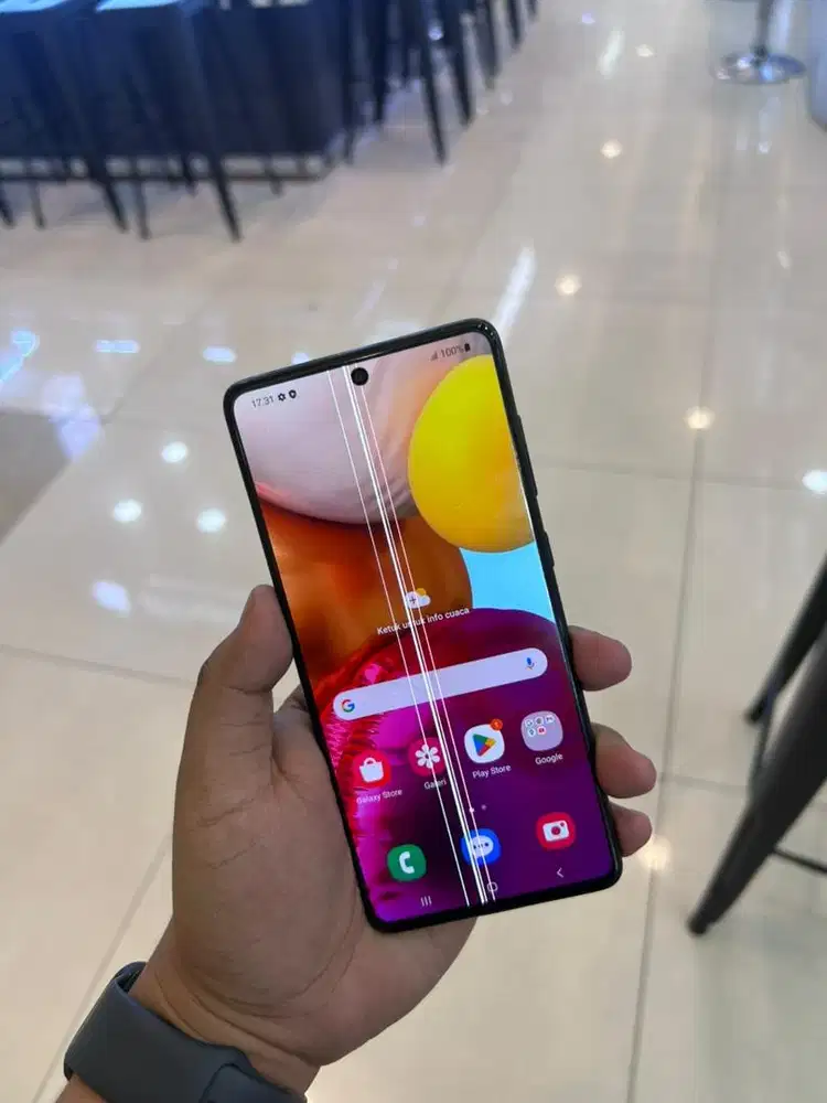 Samsung A71 6/128 unit aja mines lcd garis namun lcd ori