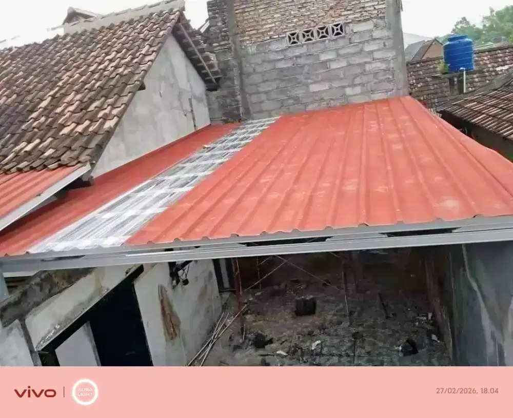 Pasang baja ringan atap spandek pasir