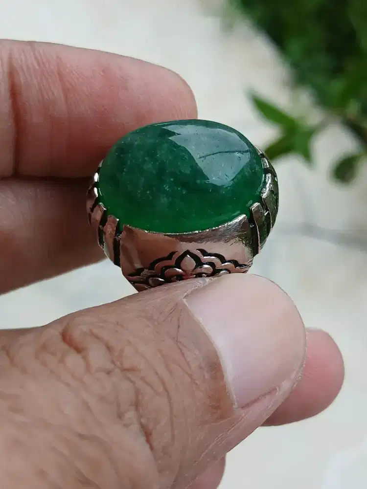 Cincin jabarjud hijau