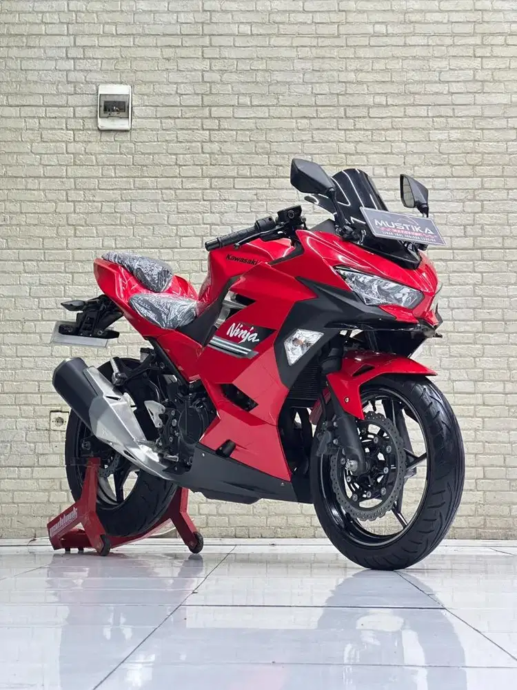 Kawasaki Ninja 250 FI 2023 KM 7rb Unit Istimewa - Zaky Mustika