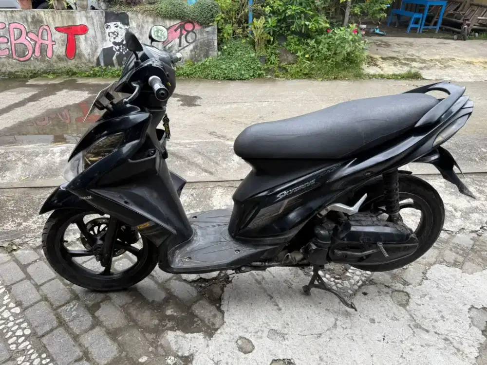 SkyDrive THN 2009 plat AB sleman