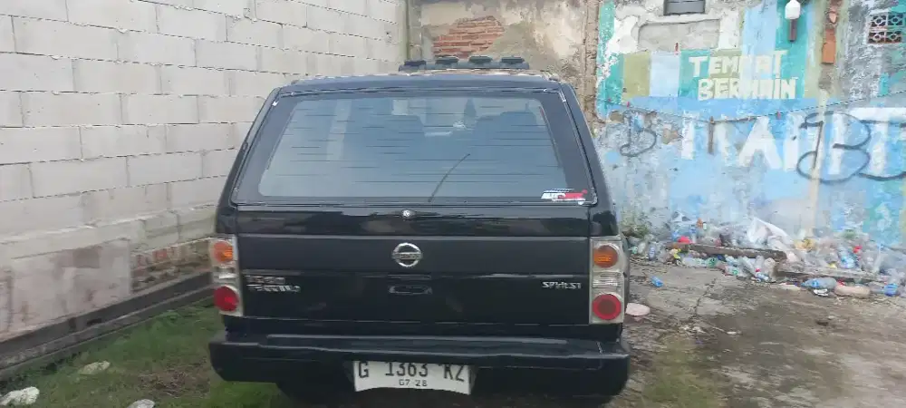 Nisan terano spirit S1. Tahun 2003. Plat G tegal pjk hidup mobil bagus