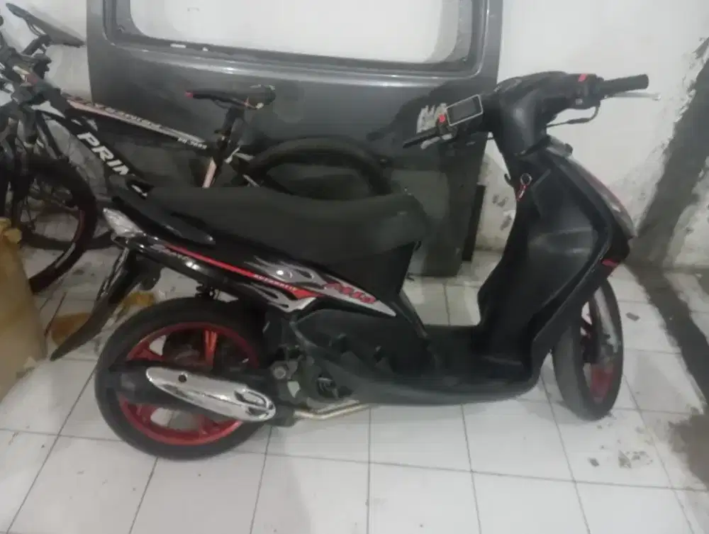 Dijual yamaha mio 2011 hitam restorasi old istimewa