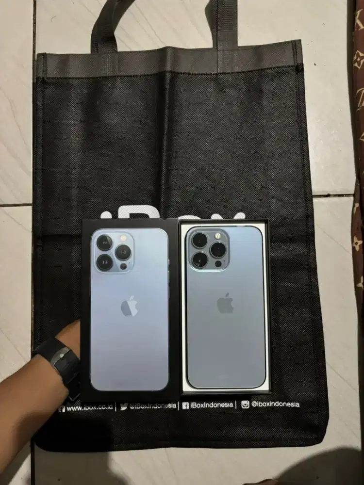 iPhone 13 pro 256 iBox PA/A Sierra Blue