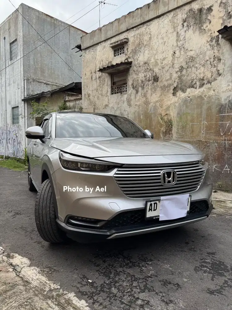 Dijual HRV SE 2022 Kondisi Istimiwir (low km service record)
