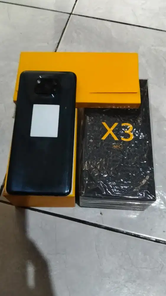 Di jual hp poco x3 NFC ram 8/128