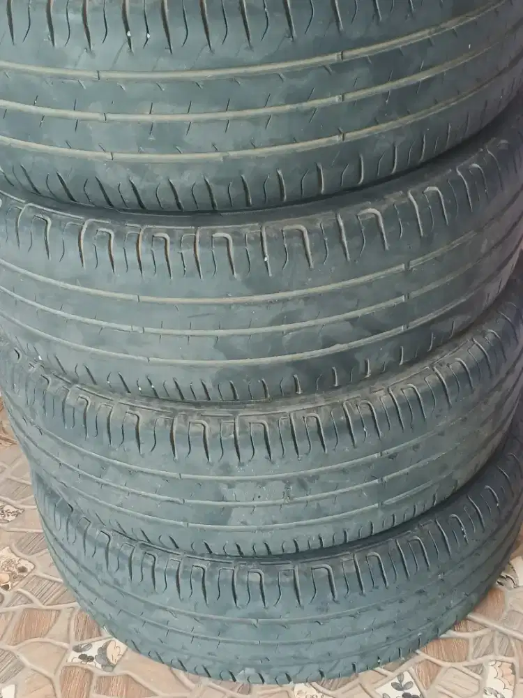 Ban Goodyear ukuran 175/65 R14