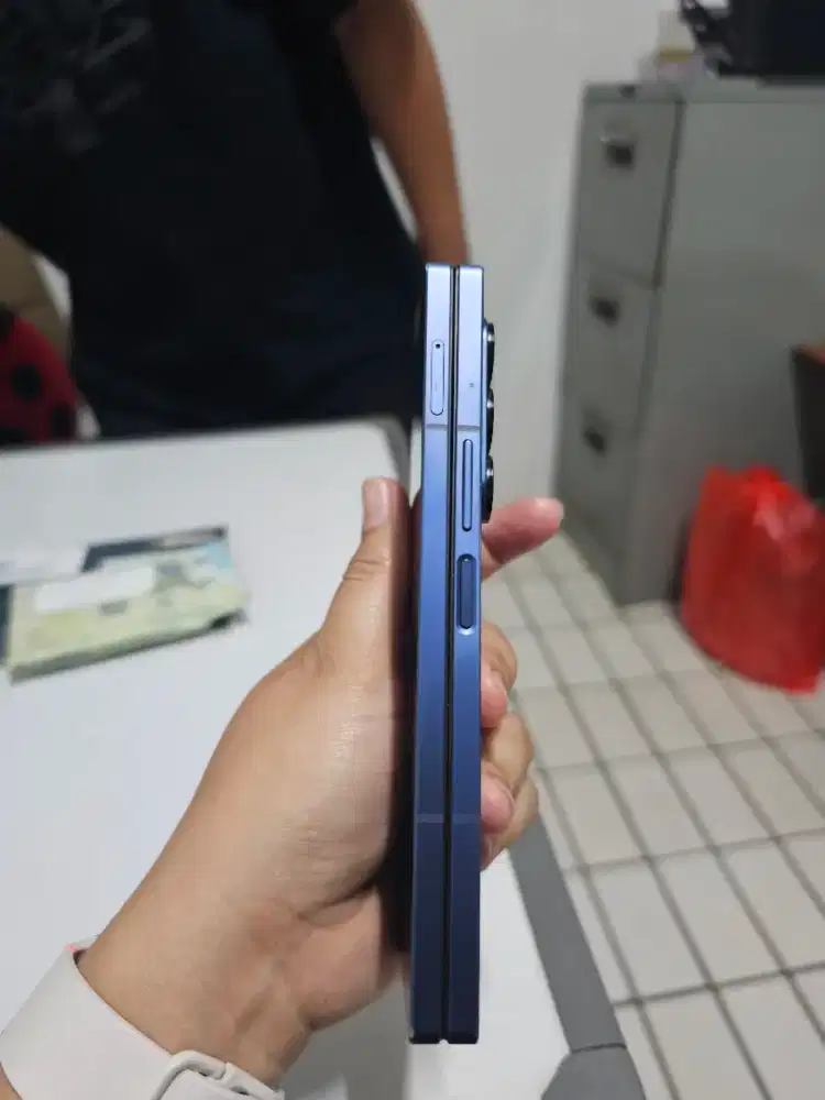 Dijual samsung galaxy zfold6 512 fullset