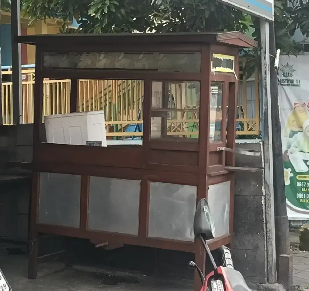 LOWONGAN PEKERJAAN PENJAGA STAND BAKSO