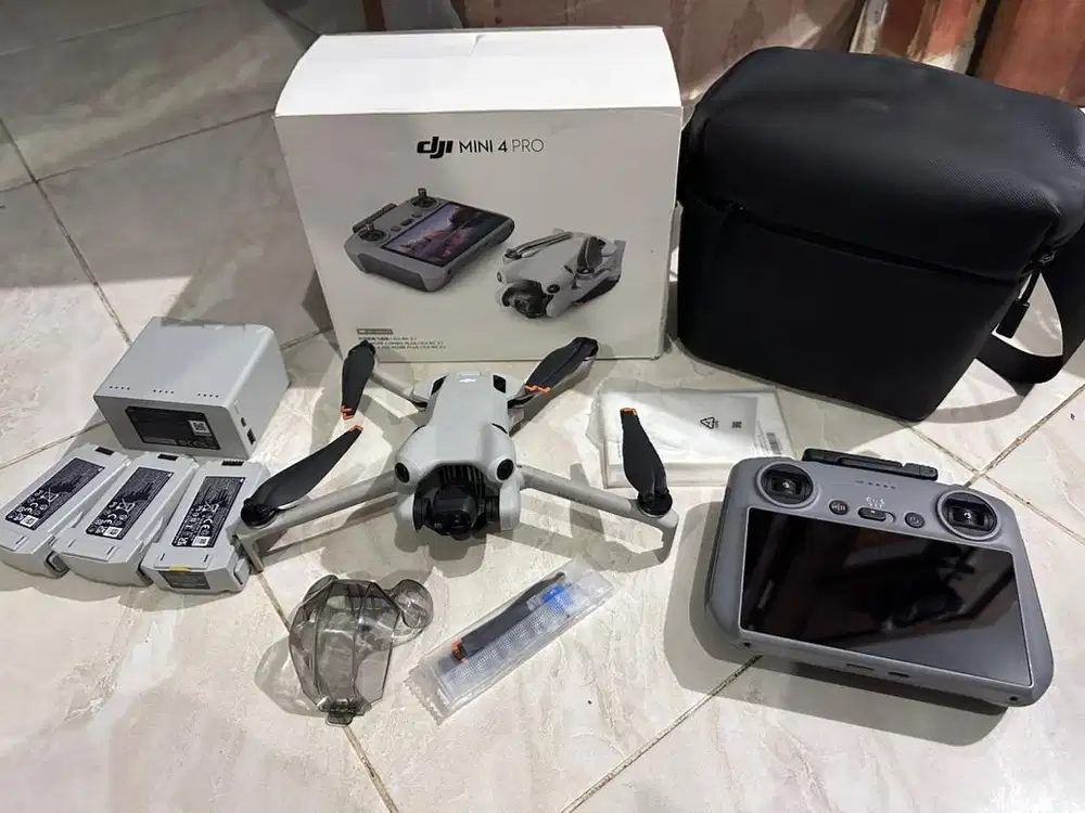 Dji mini 4 pro rc combo plus