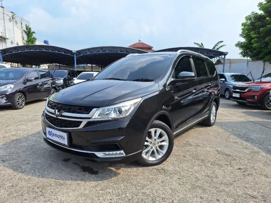 DP Rendah Wuling Cortez 1.5S T Lux+ Bensin-AT 2021 3VI