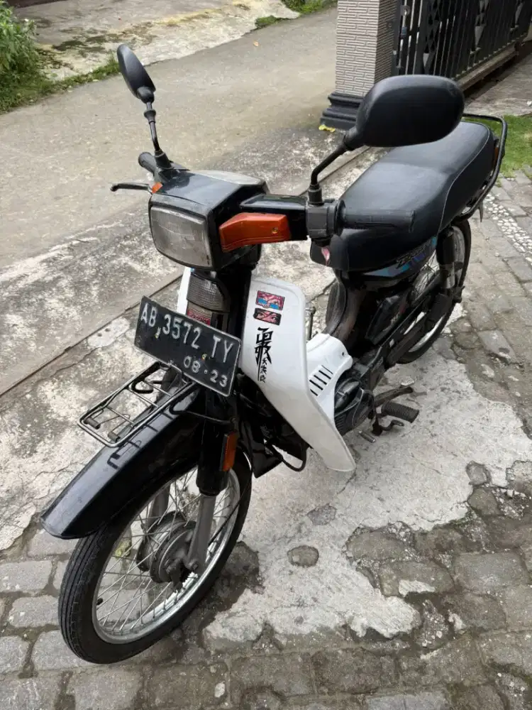Suzuki RC bravo THN 1994 plat AB sleman
