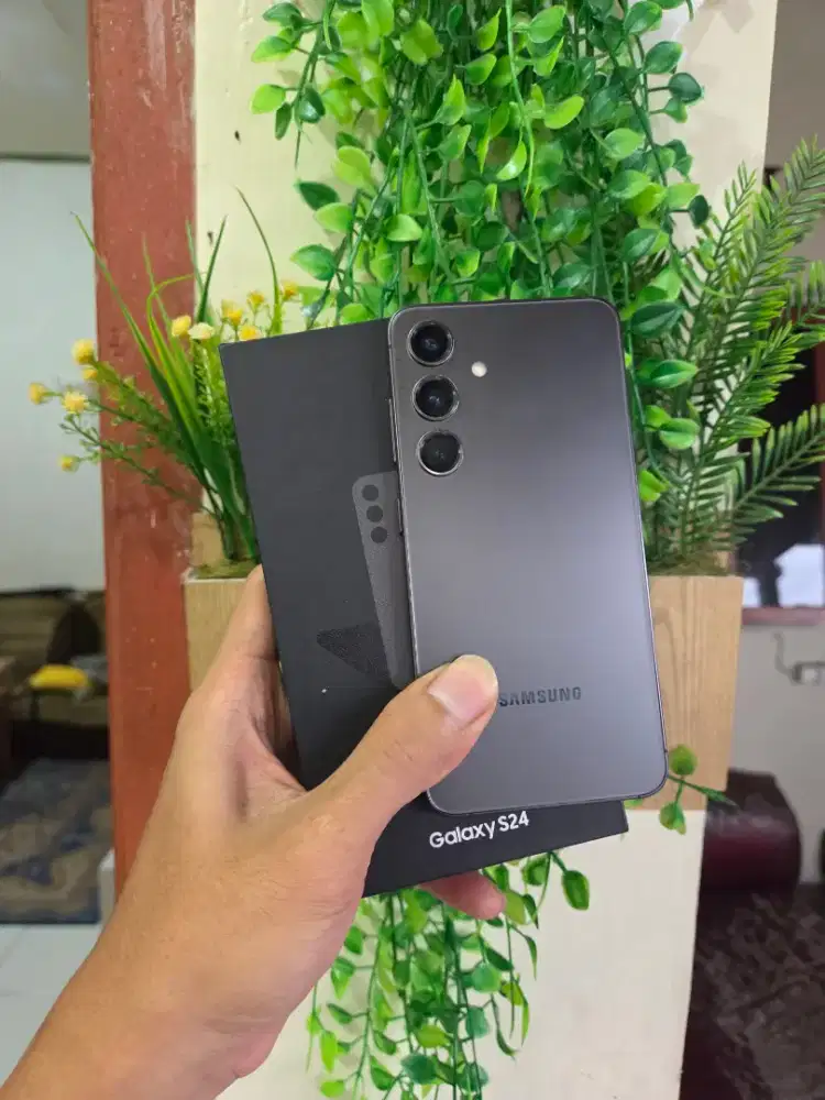 Samsung S24 5G 8/256 Gb Fullset Nominus