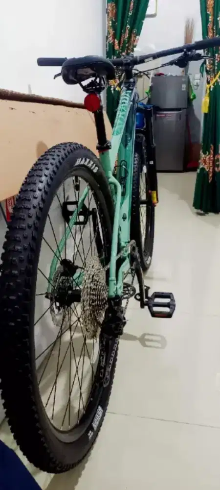 Sepeda Polygon Xtrada 6 Hijau