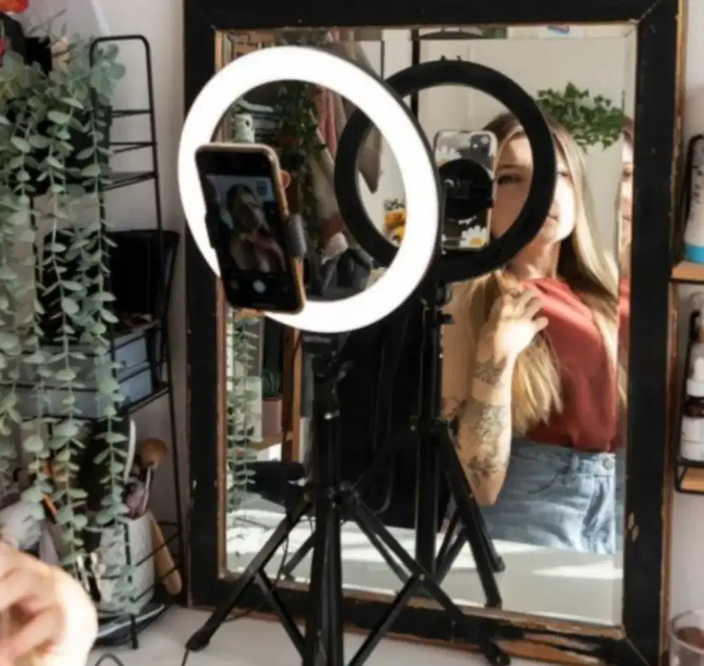 INFO LOKER UNTUK HOST LIVE!!!