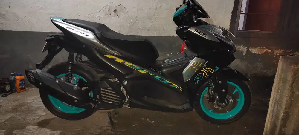 Yamaha aerox 2024
