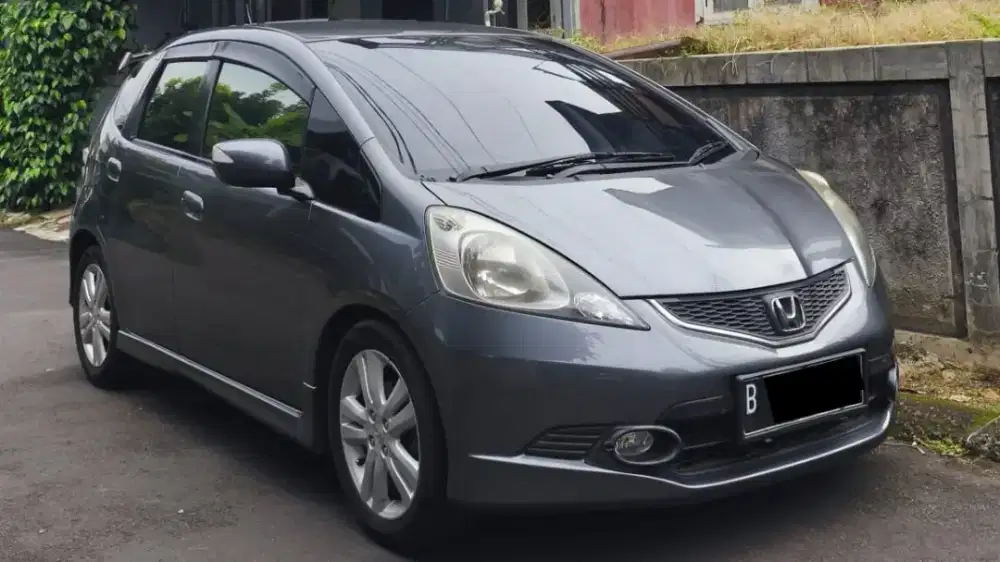 Honda Jazz RS GE8 1.5 AT