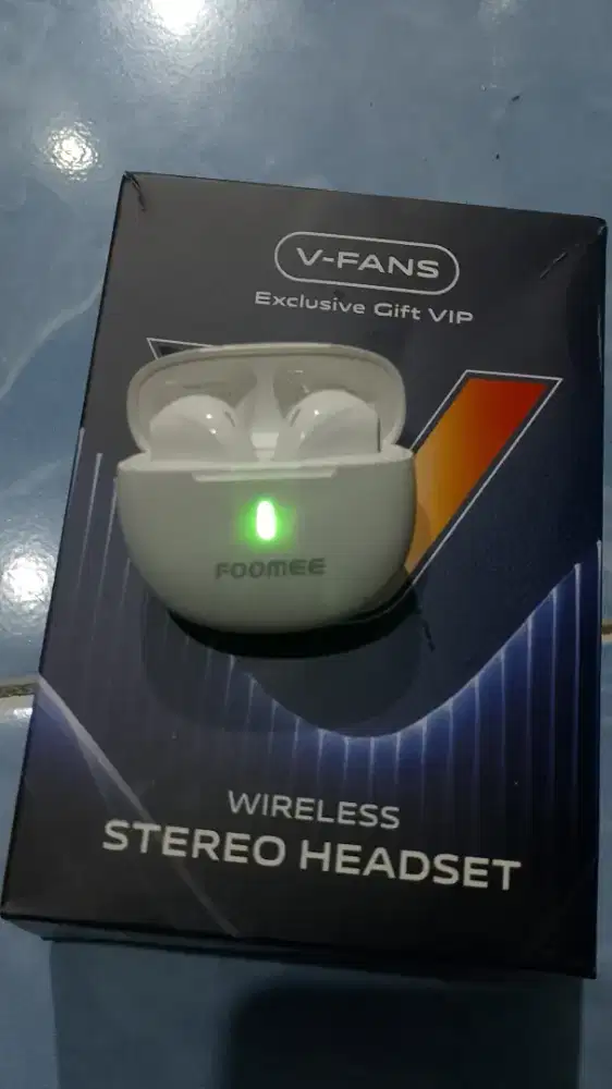 Headset baru komplit dus