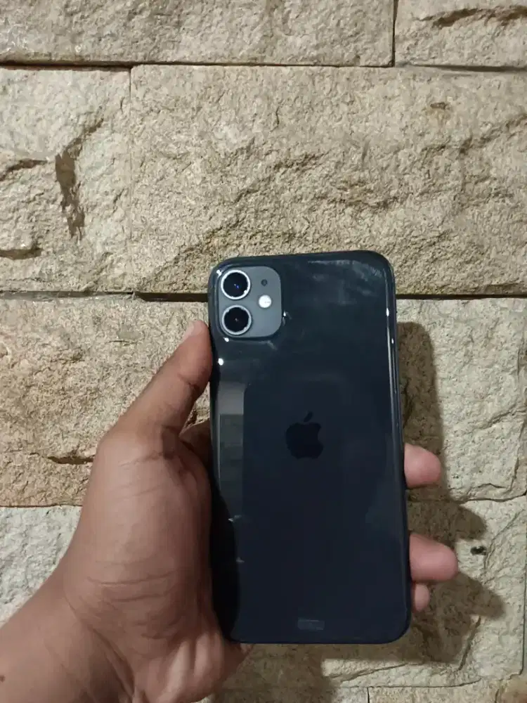 iPhone 11 128Gb iBox