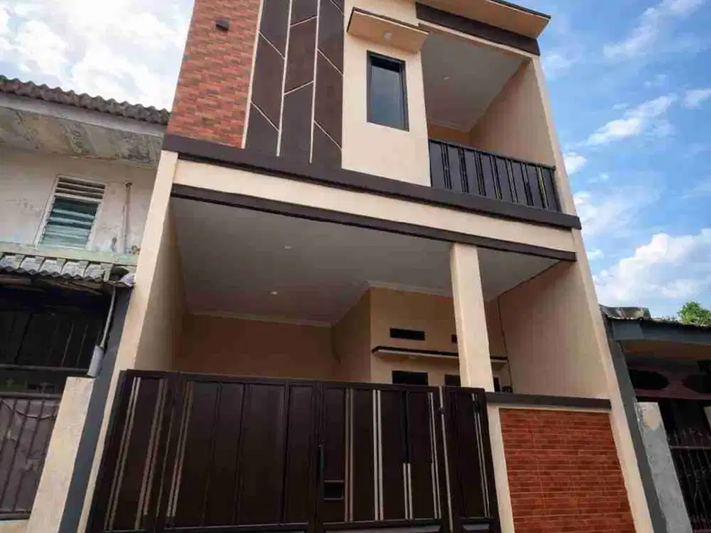 RUMAH MINIMALIS 2 LANTAI SIAP HUNI PORIS TANGERANG