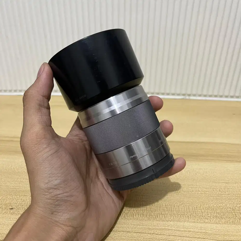 Lensa Sony 50mm f1.8 oss