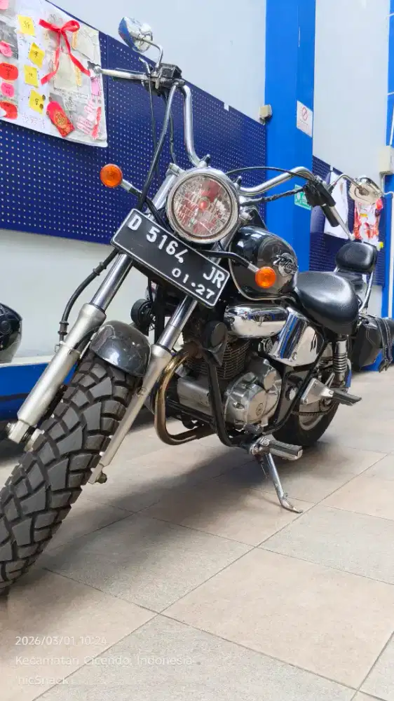 Dijual Honda Phantom CBU th. 2004