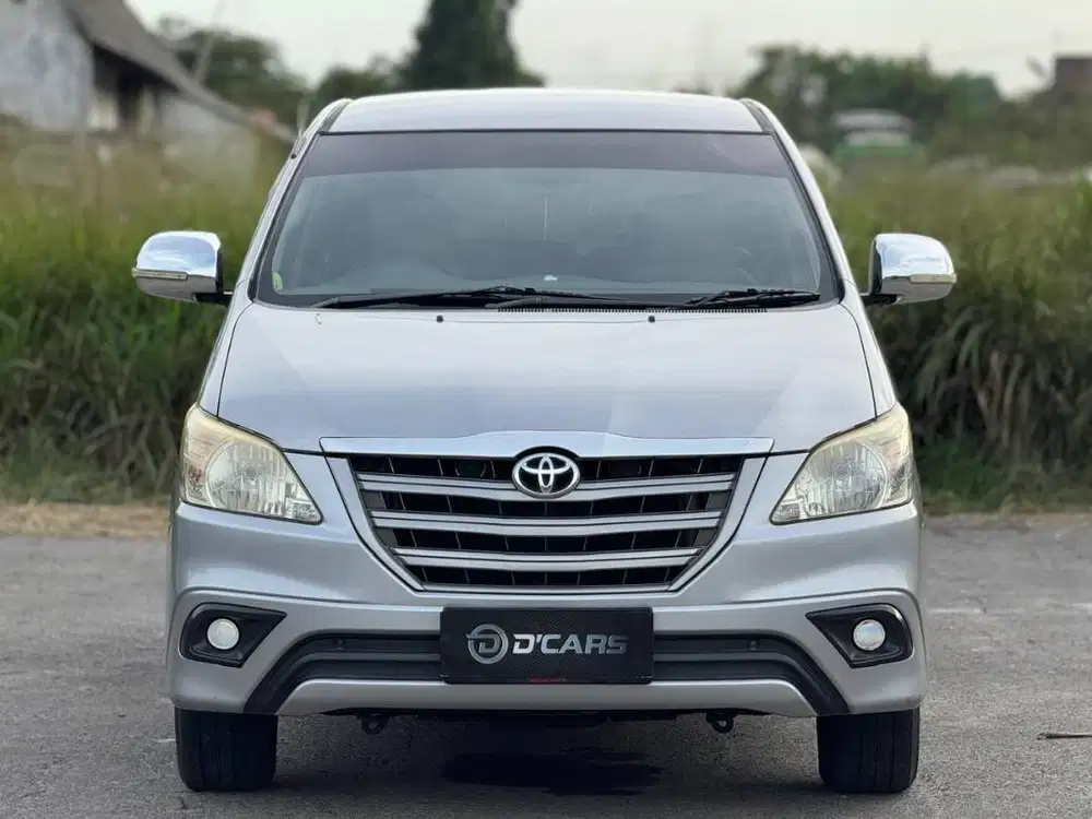 TOYOTA KIJANG INNOVA 2.0 2014/2015 ORIGINAL TANGAN 1  LOW KM
