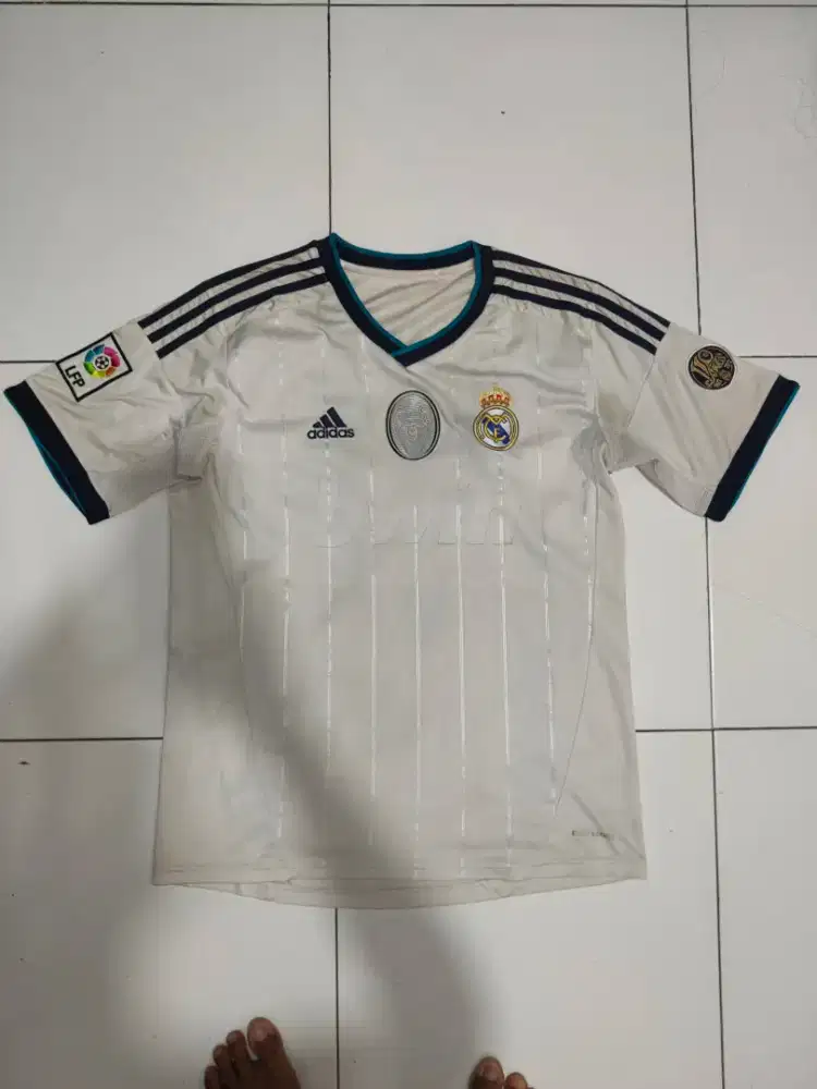 JERSEY BOLA REAL MADRID [MESUT OZIL]