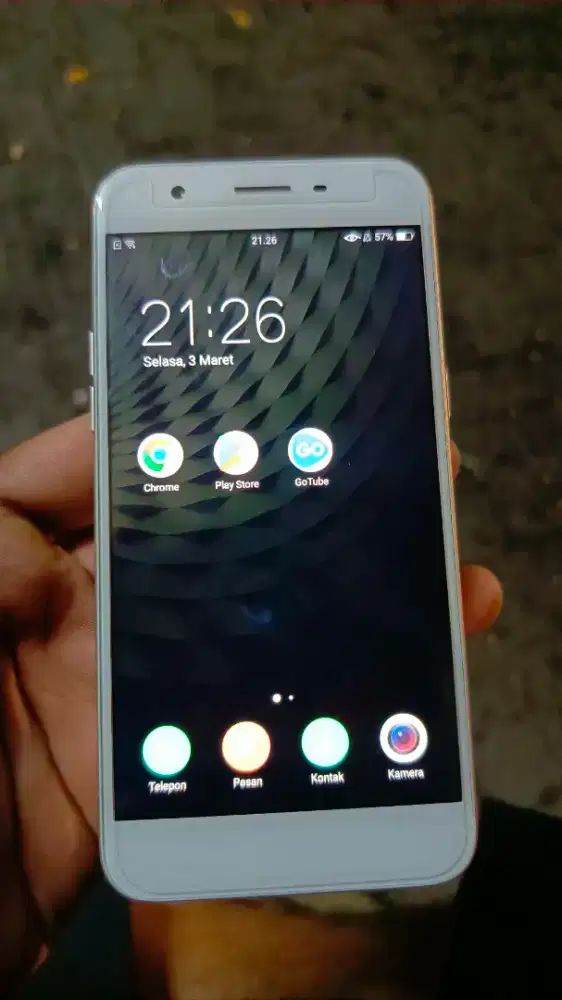 Oppo A39 Ram 3gb. Internal 32gb