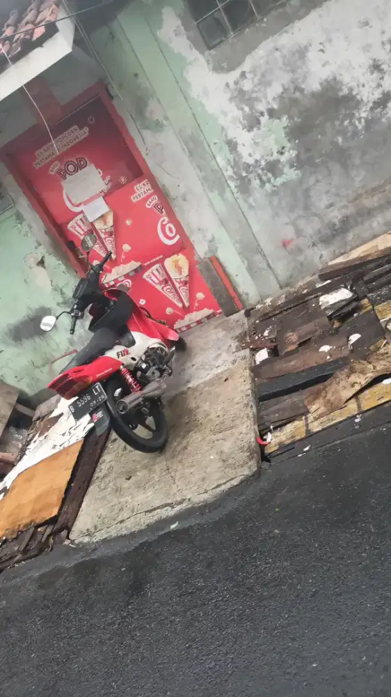 Jual secepatnya fizr 2002 pajak hidup ss lengkap