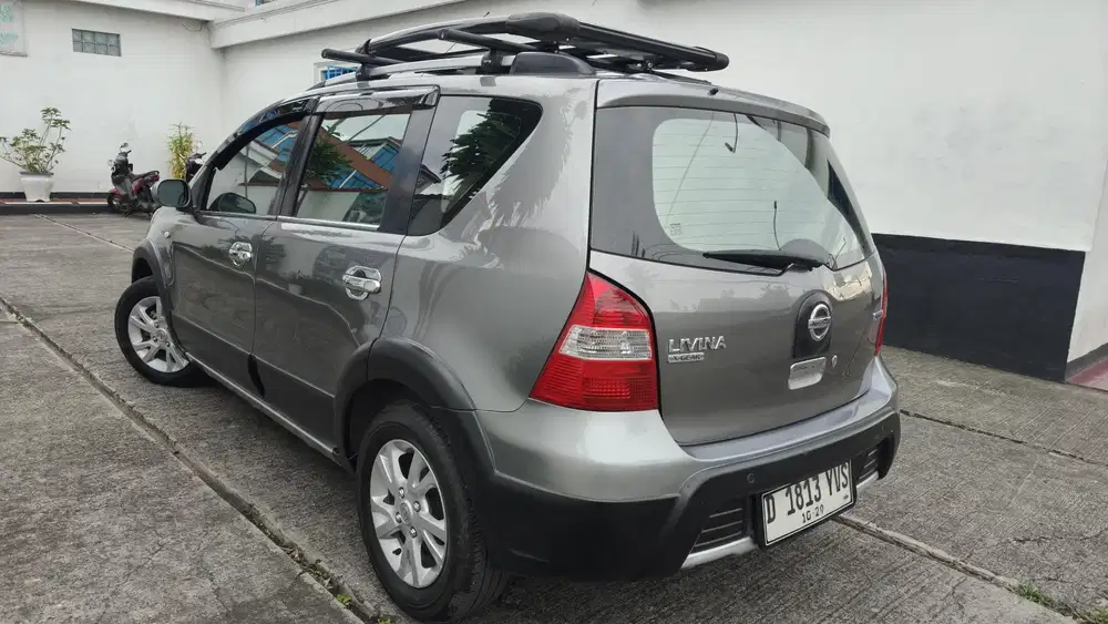 Nissan Livina 2009 Bensin