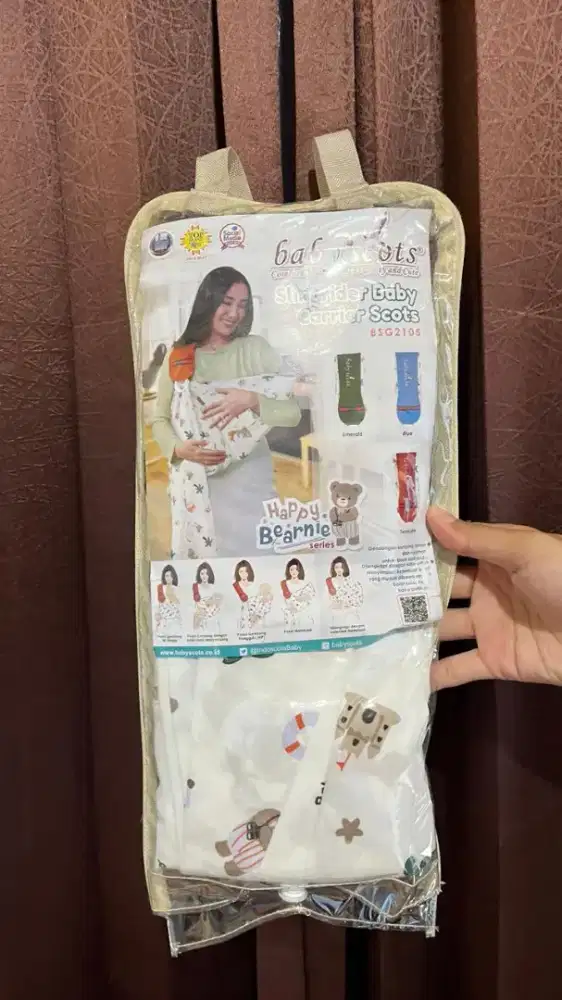 Gendongan samping baby scots