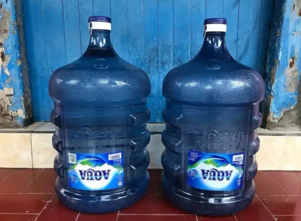 Dijual Galon Aqua Asli + Isi nya