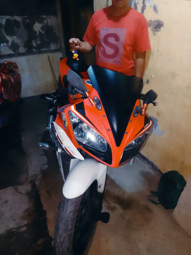 Jual motor Yamaha R15
