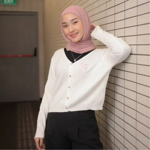 Bloom Cardigan Merk Tiebymin