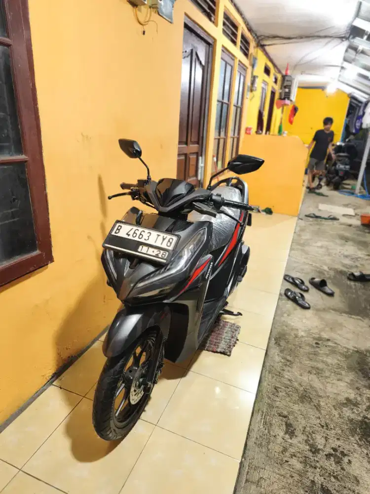Bissmillah dijual motor Honda Vario LED new 125cc 2018 istimewa