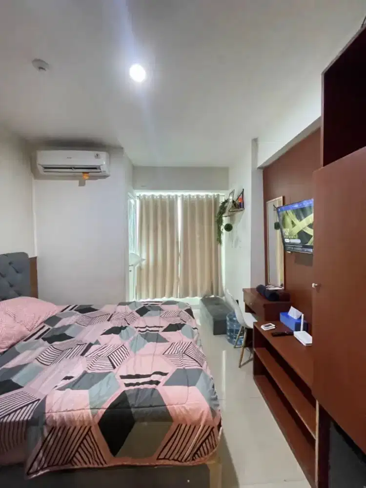 Sewa murah bulanan apartemen grand kamala lagoon bekasi