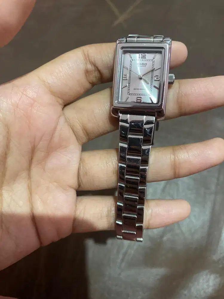 Casio Basic Silver