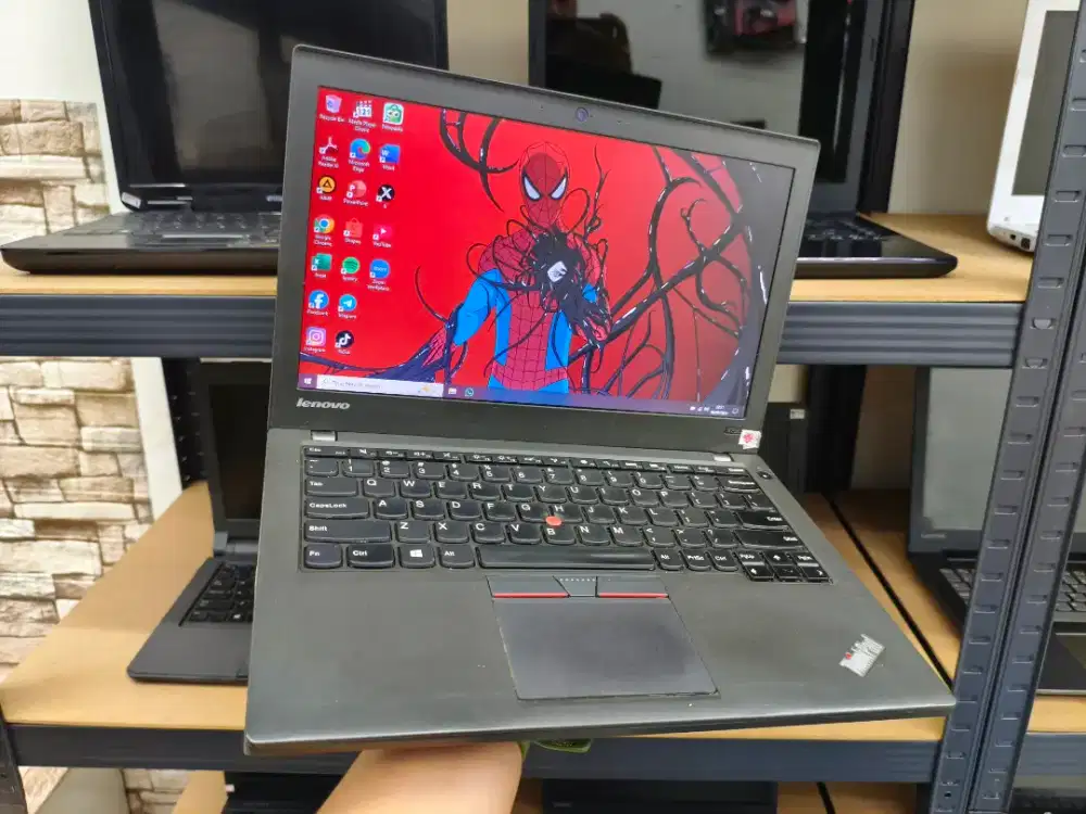 LENOVO THINKPAD X250 CORE I5 GEN 5 RAM 8GB SSD 128GB EX KANTOR BOGOR
