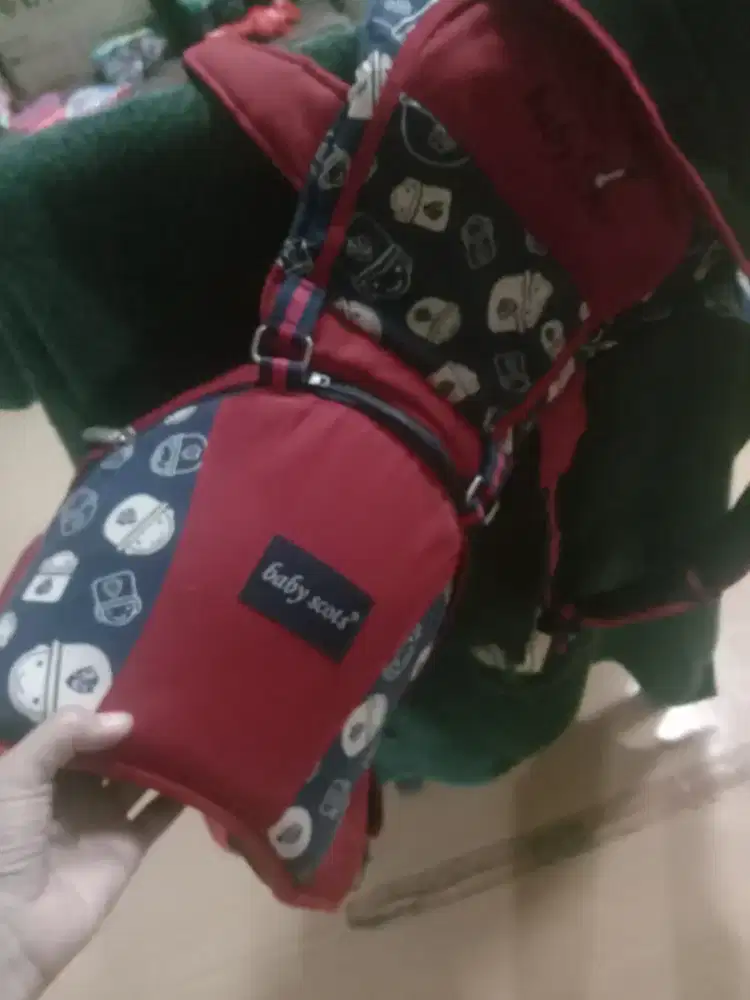Baby carrier baby scots