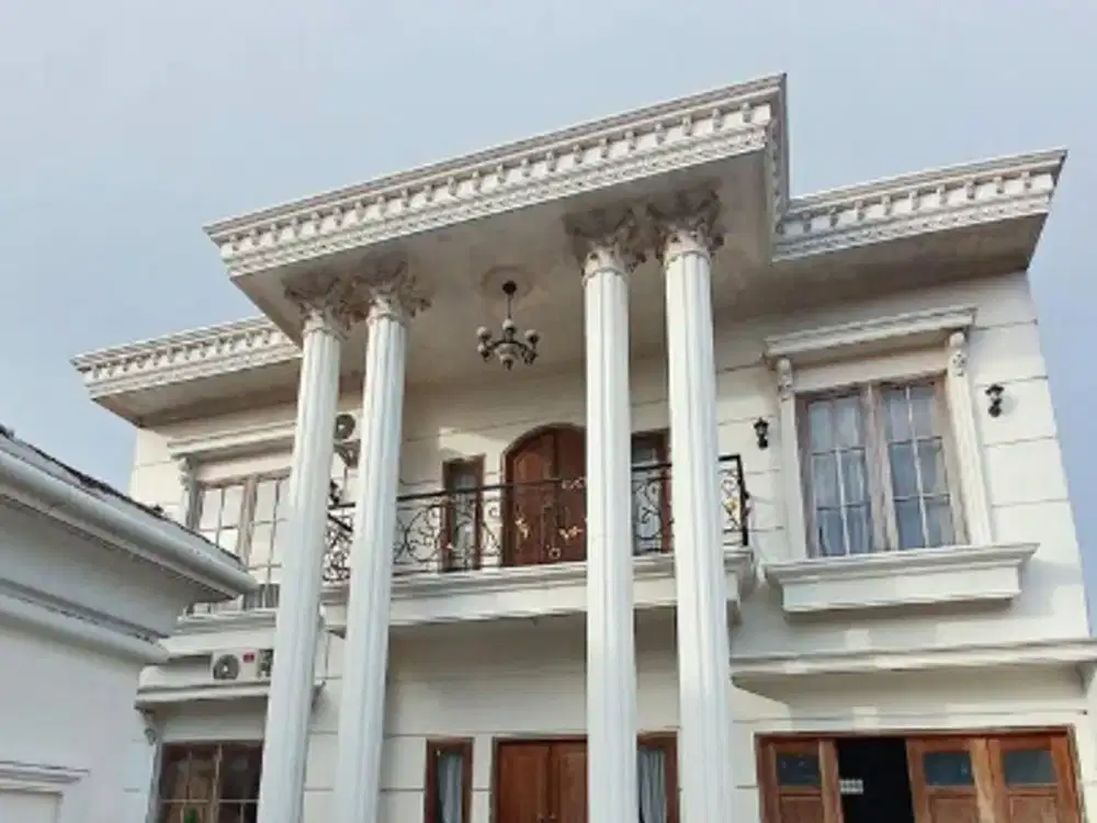 Jual Rumah Mewah Kota Kediri 2 Lantai