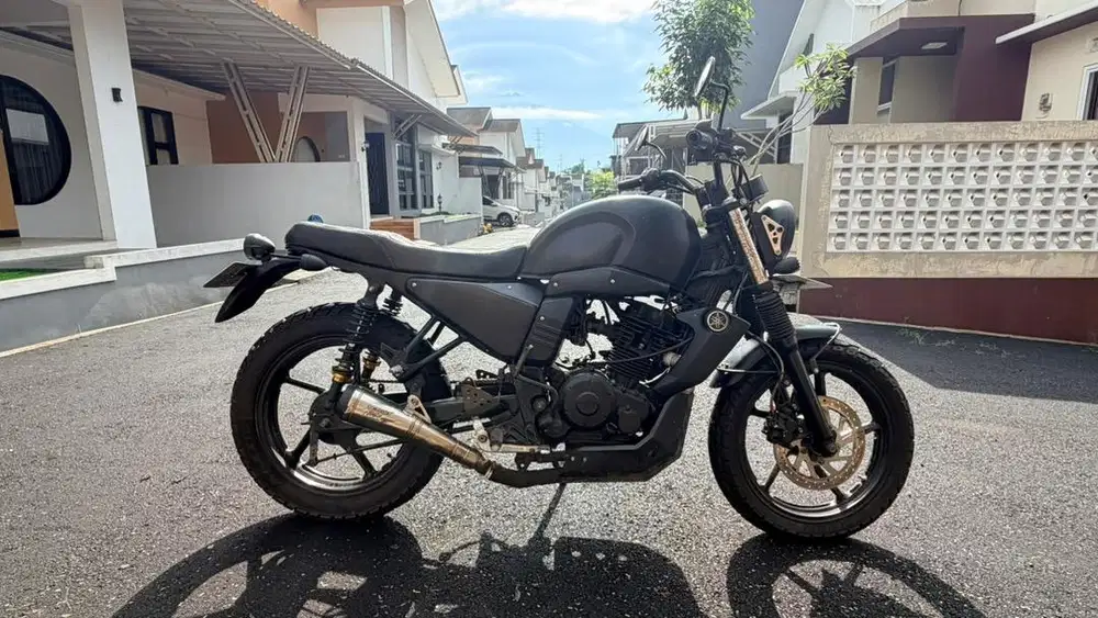 Yamaha Byson Custom