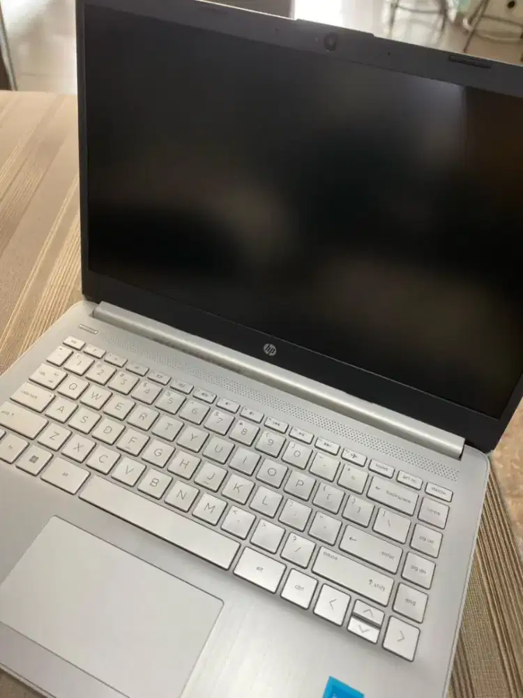 Laptop Baru HP 14S-DQ3888TU
